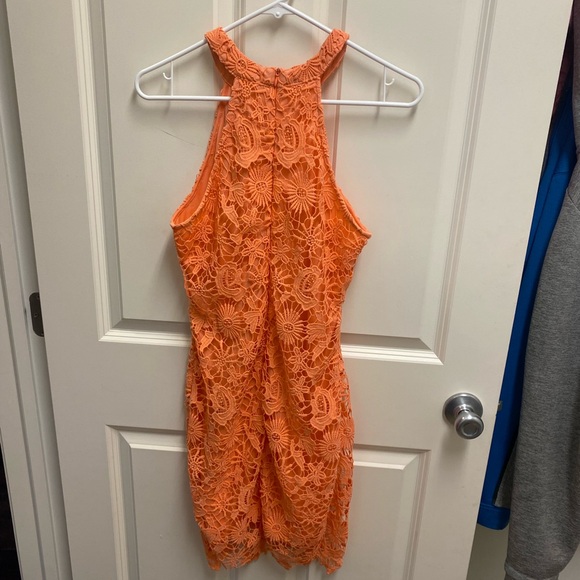 Coral Lace Dress - Picture 3 of 4